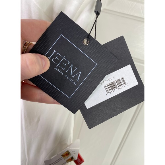 Mac Duggal BEADED HALTER JERSEY GOWN, Sz 4, White, #25572 - Picture 4 of 8